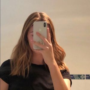 Meet your Posher, Hayley